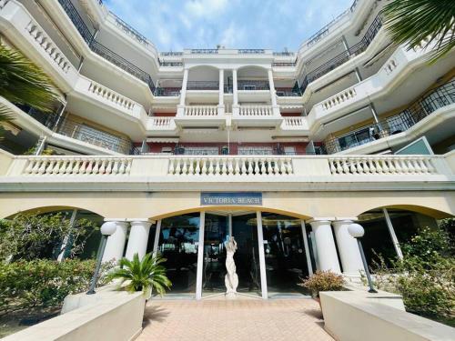 Le Victoria Beach, beau T2 a 1 minute des plages in Menton