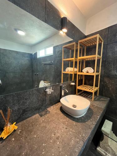 Hostelito Hotel - 화장실