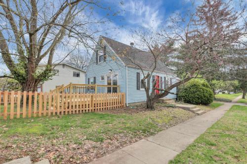 The Blue Beechwald Bungalow in Columbus, USA