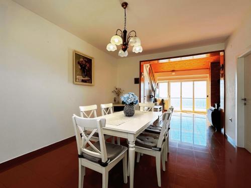 Apartment in Murter with sea view, terrace, air conditioning, Wifi 5026-3, Murter (zdjęcie 5)