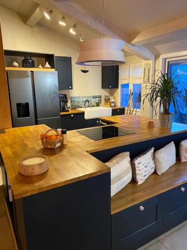 Maison dans calanque proche mer gîte à louer La Vesse