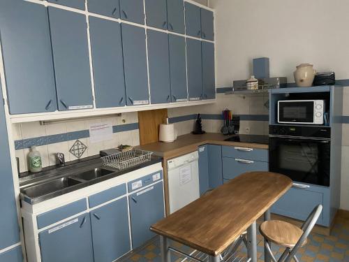 maison de maitre in เมอลัง