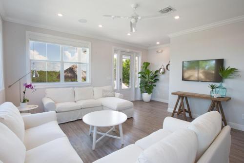 Isla Key Guava - Waterfront Boutique Resort, Island Paradise, Prime Location in Islamorada, USA