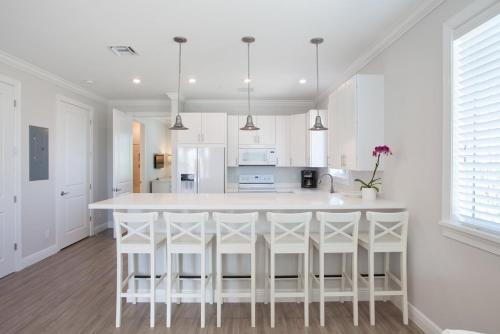 Isla Key Guava - Waterfront Boutique Resort, Island Paradise, Prime Location in Islamorada, USA