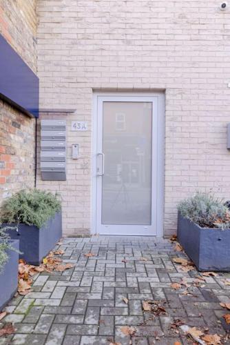 Boutique Vertigo Apartment Central Kingston London - image 5