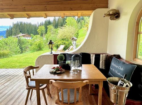 5* Panorama Chalet mit Sauna by Belle Stay