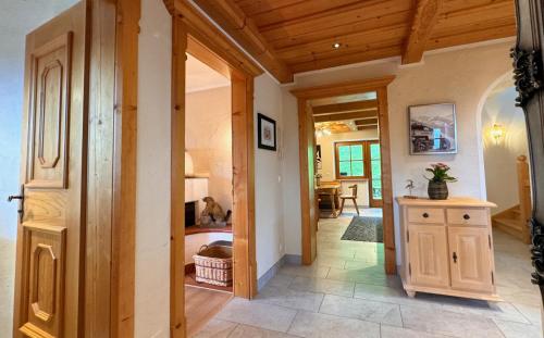 5* Panorama Chalet mit Sauna by Belle Stay