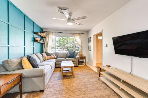 Sarasota Home with Patio and Gas Grill 2 Mi to Beach! in Sarasota, USA