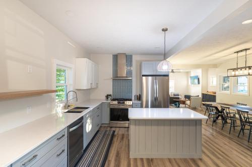 A Liberty Haven - 2 blocks from South Beach,