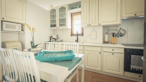 Zeus Sea View Villa with Private Pool, Afytos