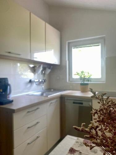 Three-Bedroom Apartment with Terrace and Sea View image 10