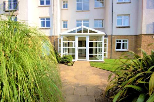 No2 The Links Apartment, Brora in Brora