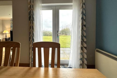 No2 The Links Apartment, Brora in Brora