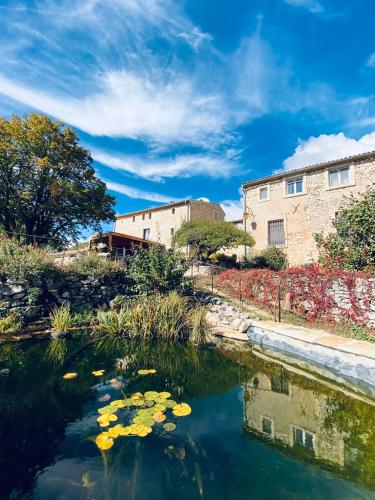 Domaine de Piedmoure, gîte Parme 2 chambres, piscine, terrasse privée