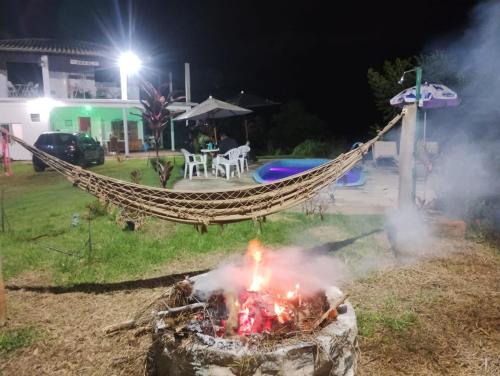 CHÁCARA DOMINGOS MARTINS - SANTO GRAAL - Montanhas, Corredeiras, Piscina, Natureza e Paz