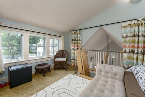 Private Pool & Lake MI access hot tub putting green basketball court and more! - image 7