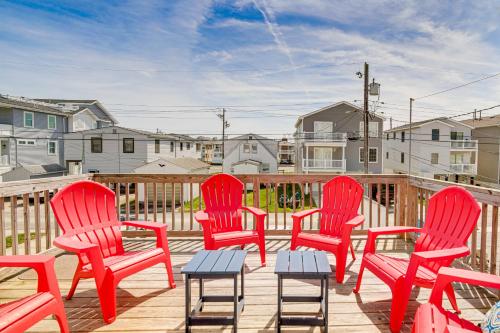 Pet-Friendly Ocean City Condo Walk to Beaches! in Ocean City, USA