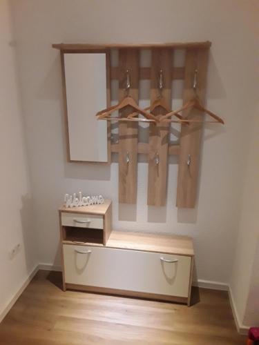 Ferienwohnung 70 , Gersfeld Rhön , Ortsmitte , frisch saniert , Gästehaus Mierdel (Ferienwohnung 70 , Gersfeld Rhon , Ortsmitte , frisch saniert , Gastehaus Mierdel) in 格爾斯費爾德/羅恩