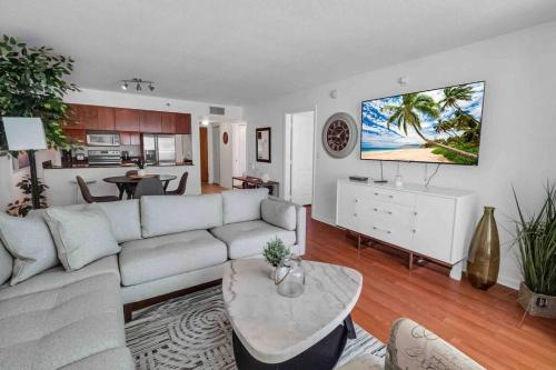 Bay View 1 BDR 1 BTH • Brickell • Free Parking in Miami, USA