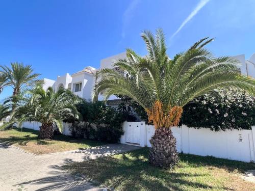 Maison pied dans l'eau à résidence Jinène Hammamet