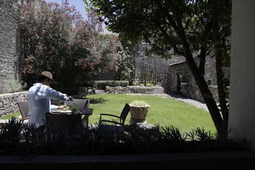 553634441 Orchid House San Miguel de Allende