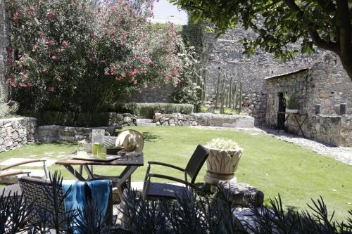 553634461 Orchid House San Miguel de Allende