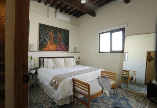 553634944 Orchid House San Miguel de Allende