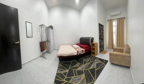 Tokmabah Homestay in Kadok