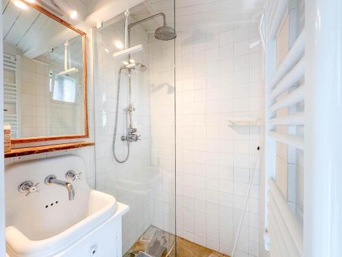 Μπάνιο, Sol in Κάλλανστονγκ