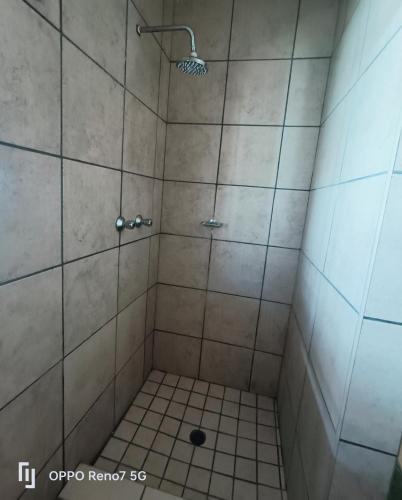 Apartment in Boksburg near OR TAMBO INTERNATIONAL AIRPORT, Boksburg (fotografie 9)