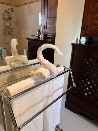 Cozy Stay In NMB 10 mins from the Beach in North Miami Beach, USA