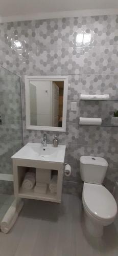 Riverside Bed and Breakfast - image 4