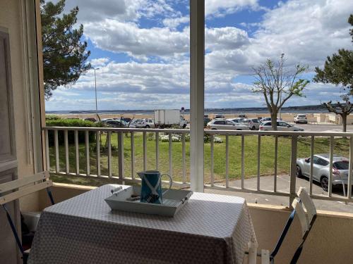 Bel Appartement T1 avec Loggia à Balaruc-les-Bains - FR-1-553-254 - Location saisonnière - Balaruc-les-Bains