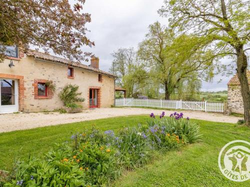 . Gîte confortable 2 chambres avec jardin, animaux admis, Wifi, parking
