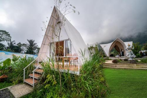 Exterior view, The Dewi Bedugul in Bedugul