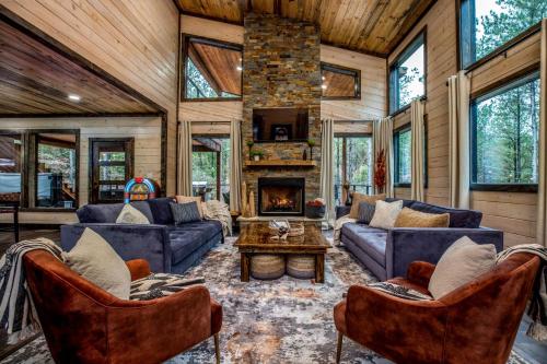 Unwind in Luxury - 12 Guest Escape Near Broken Bow Lake, Broken Bow (Foto 5)