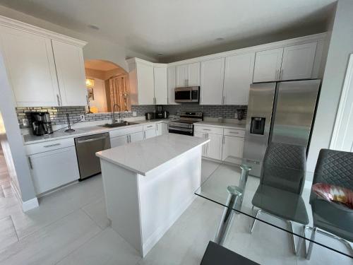 Family vacation home by Disney in Davenport, USA