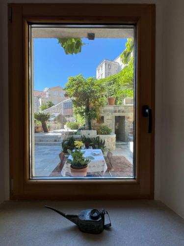 Вид, Olea Apartments in a Historic 17th Century Palace Perast in Пераст