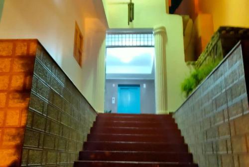 Goroomgo Kalra Regency - Best Hotel Near Mall Road with Parking Facilities - Luxury Room Mountain View