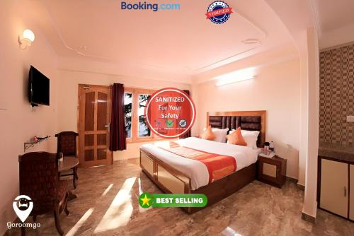 Goroomgo Kalra Regency - Best Hotel Near Mall Road with Parking Facilities - Luxury Room Mountain View