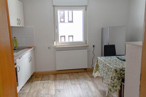 F&F Suites Ilsfeld - 3 Zimmer OG Apartment - Zentral mit kostenfreien Privatparkplätzen und WLAN