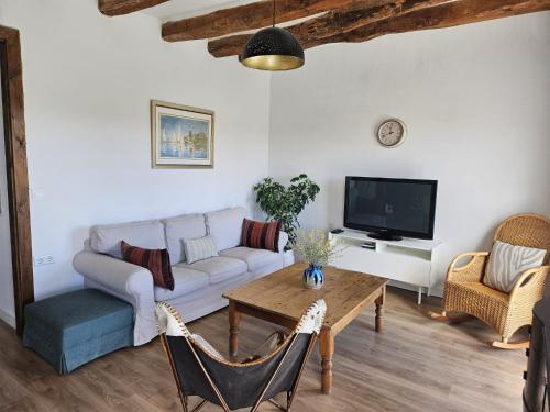 River Ebro Apartments