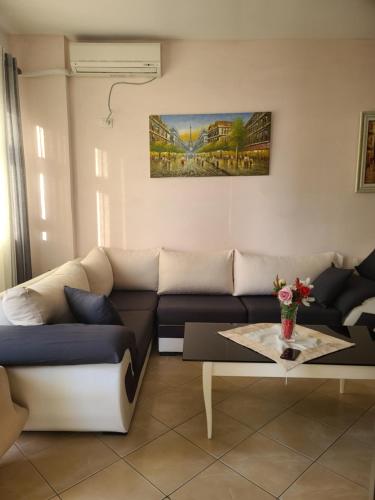 Apartment in Durres by the sea Shkembi Kavajes