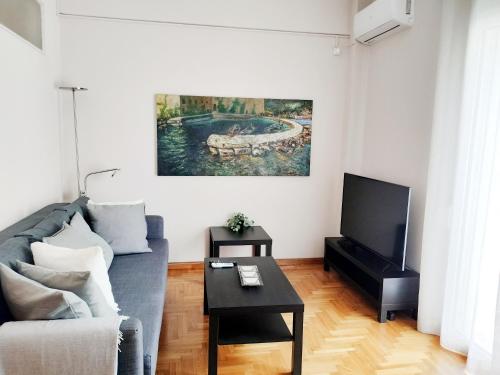 Koukaki cozy apartment 5 minutes to metro, Ateny