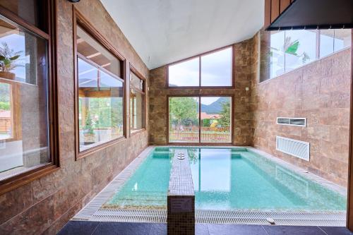Peldbaseins, Camping Cadi Vacances & Spa in Gosola