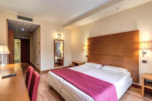 Business Single Room