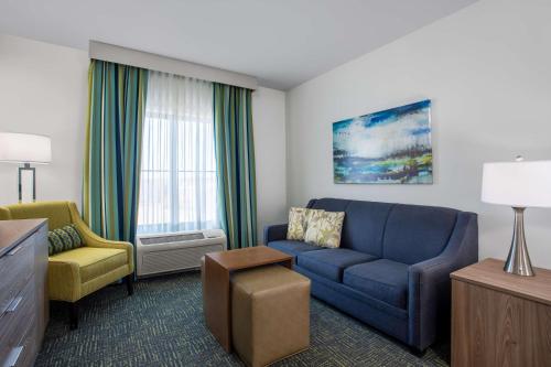 Homewood Suites by Hilton Davidson - main image