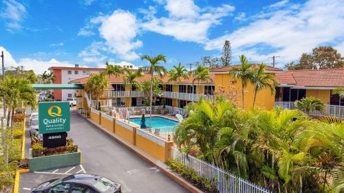 Quality Inn & Suites Airport-Cruise Port Hollywood, Hollywood