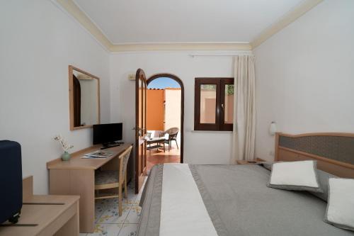 Hotel Il Girasole - image 10