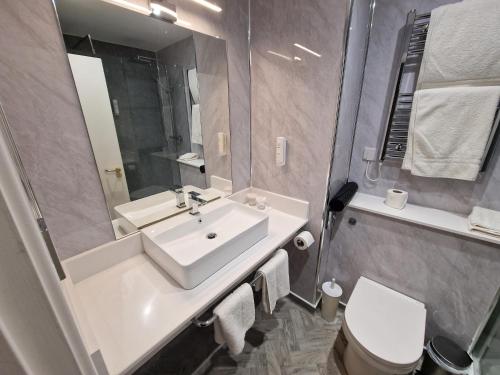 Comfort Inn Arundel - image 4